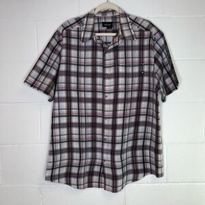 Marmot Men's Short Sleeve Button Down Plaid Shirt Single Pocket Front